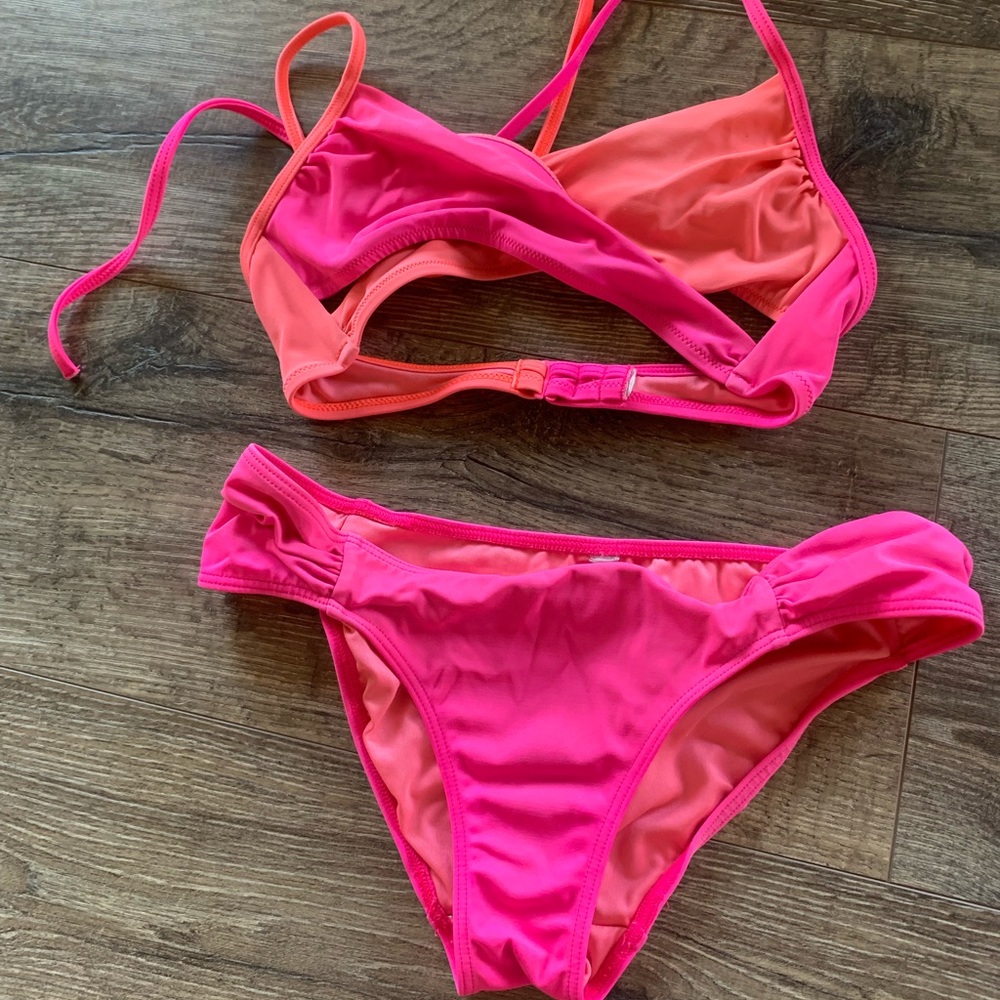 Victoria secret PINK swim suit !!